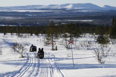 Nipfjället i bakgrunden.